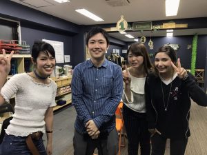 リーフカップのスタッフの方とひでぶ